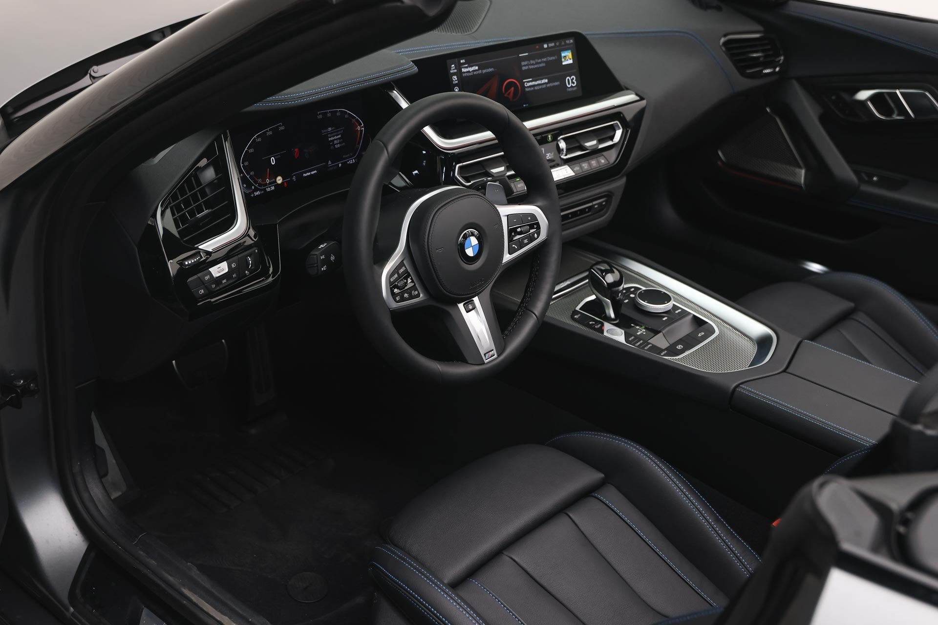 BMW Z4 Roadster sDrive30i Automaat / M Sportstoelen / Adapti, Auto's, BMW, Automaat, Achterwielaandrijving, Stuurwielverwarming