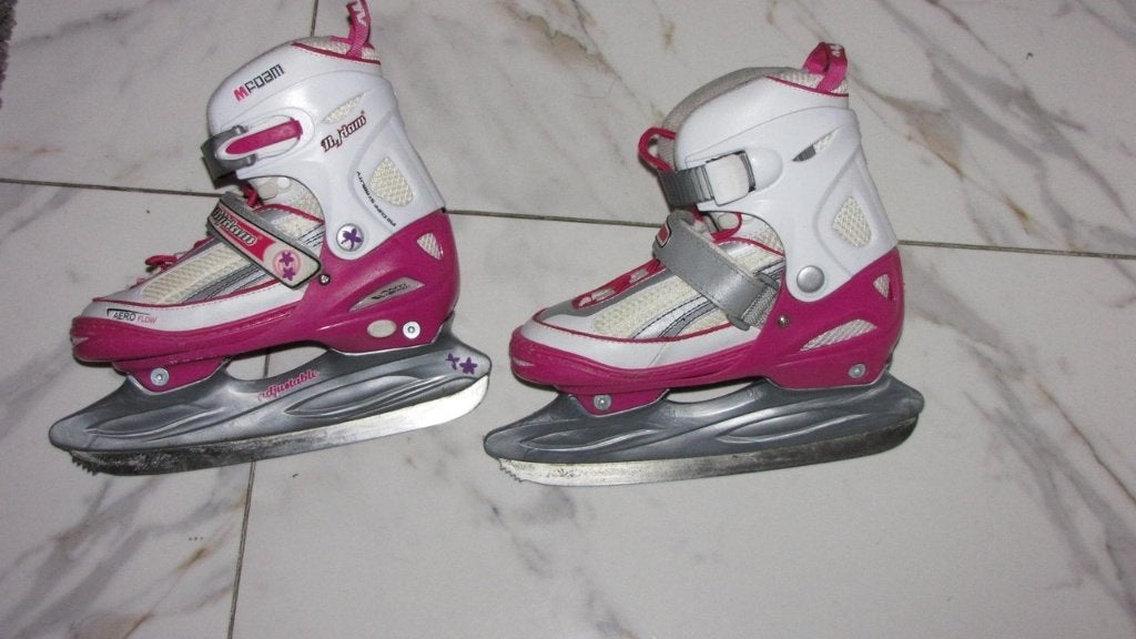 34-37 NIJDAM schaats roze wit verstelbaar, Sport en Fitness, Schaatsen, Ophalen of Verzenden, Zo goed als nieuw, Nijdam, Noren