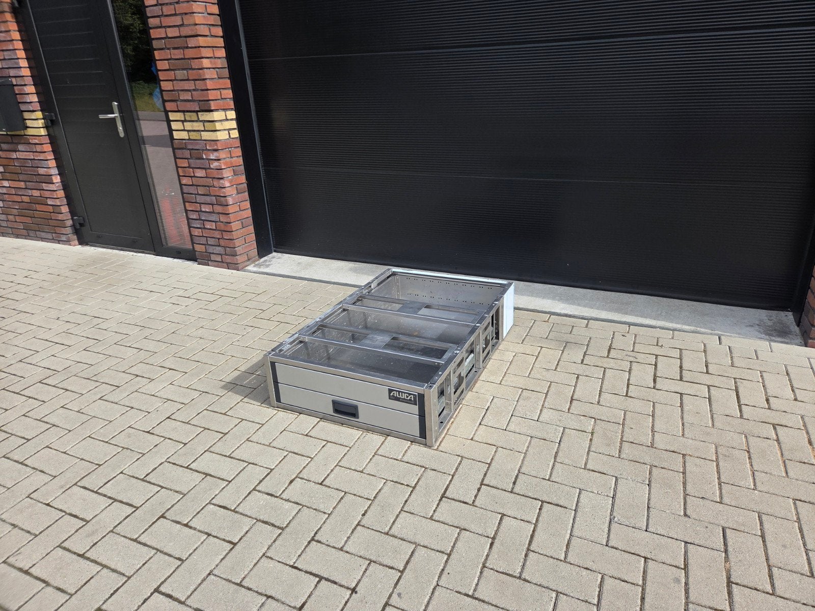 Aluca bedrijfswagen inrichting bedrijfswageninrichting, Ophalen