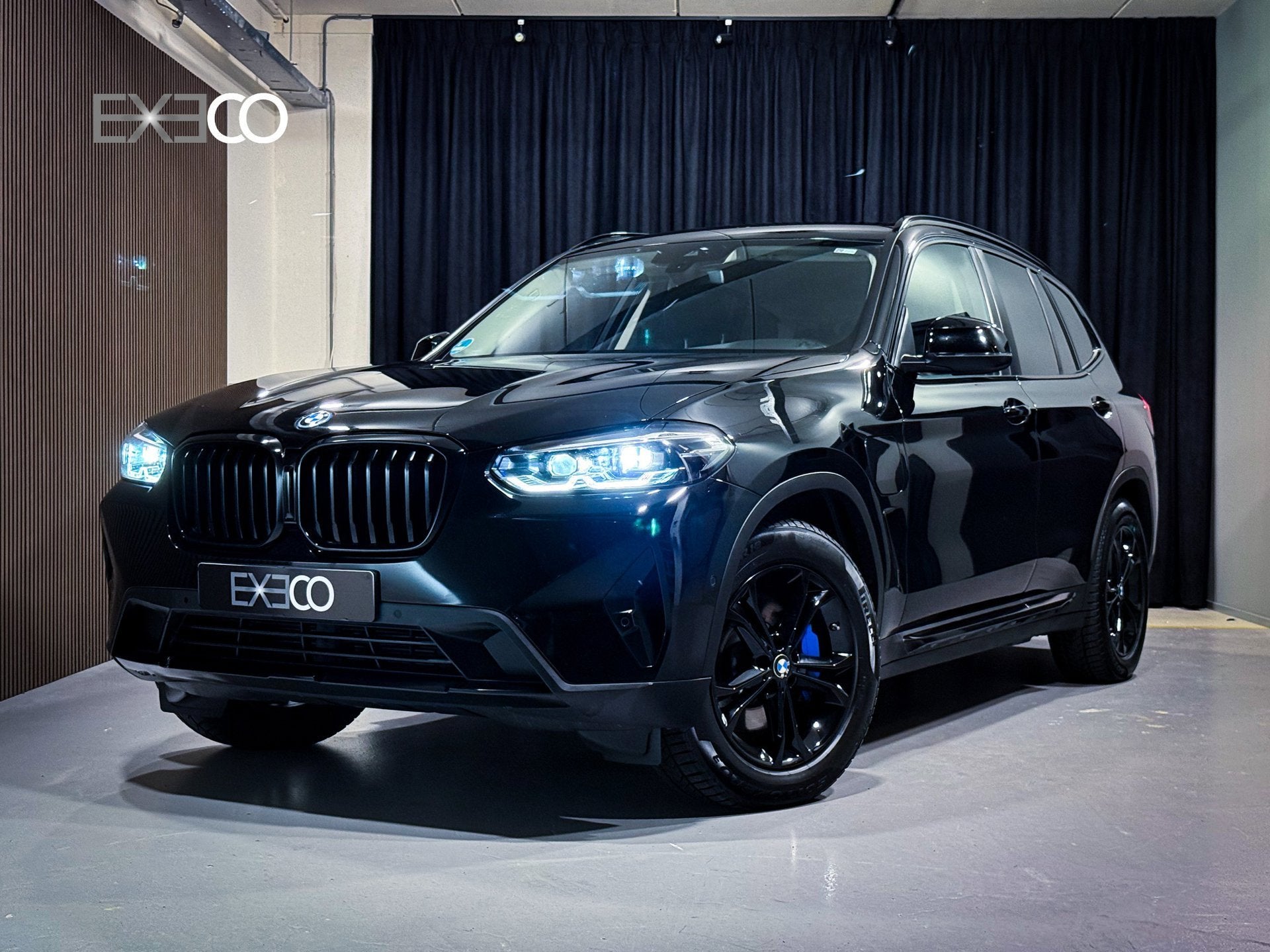 BMW X3 XDrive30e |Digital Cockpit|CarPlay|Camera|Stoelverwar, Gebruikt, Zwart, Bedrijf, Vierwielaandrijving