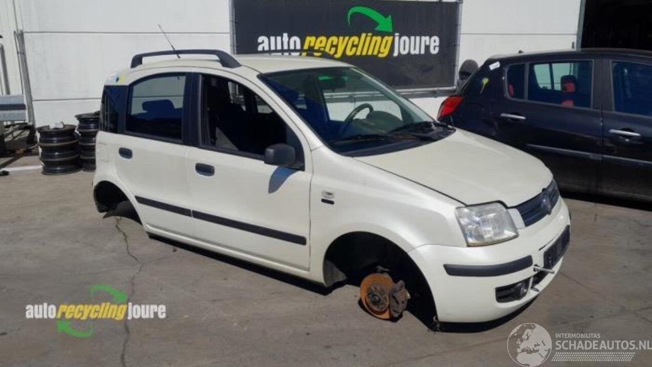Fiat Panda Panda (169), Hatchback, 2003 / 2013 1.2 Fire, Stellantis N.V., Webaccessibility@stellantis.com, Taurusavenue 1 ,2132 LS, Hoofddorp, Nederland