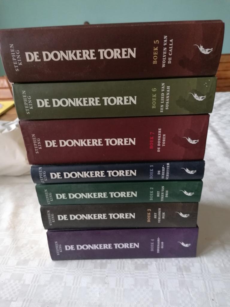 De Donkere Toren en Universum - Stephen King (11 boeken), Ophalen of Verzenden, Gelezen, Stephen King