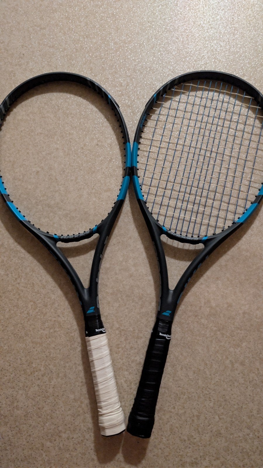 2 Babolat racket Rival pro met grip 4 en tas € 50,00 vaste p, Ophalen, Gebruikt, Racket, Overige merken