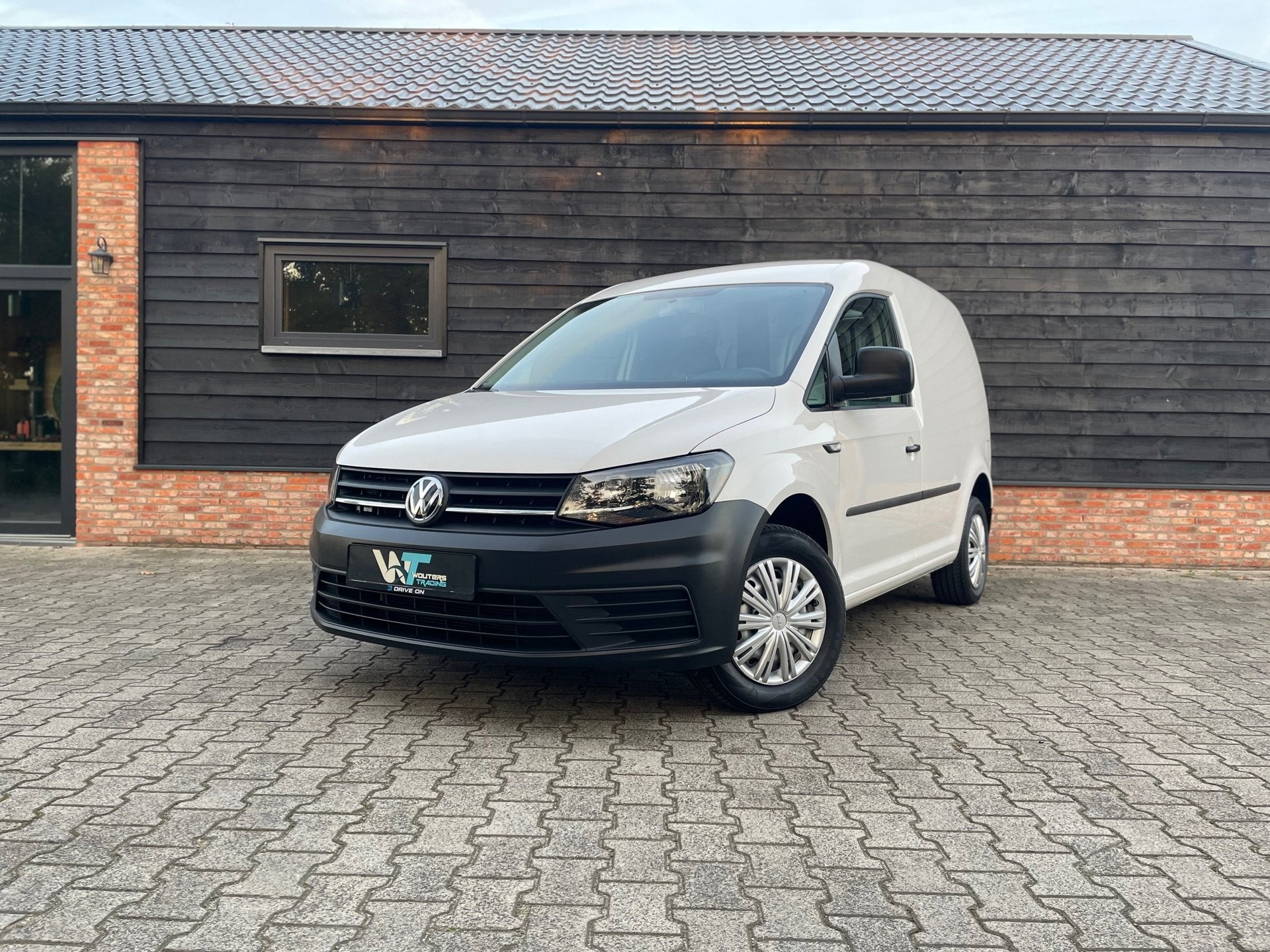 Volkswagen Caddy 1.2 TSI L1H1 - Benzine - Nieuwstaat - 1 eig, Voorwielaandrijving, Stof, Gebruikt, Zwart