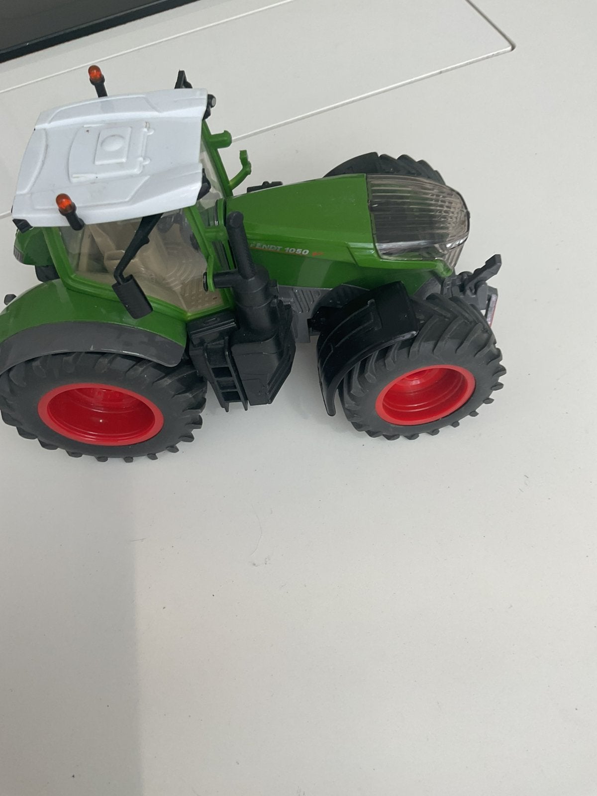 Siku Fendt tractor, Ophalen, Zo goed als nieuw