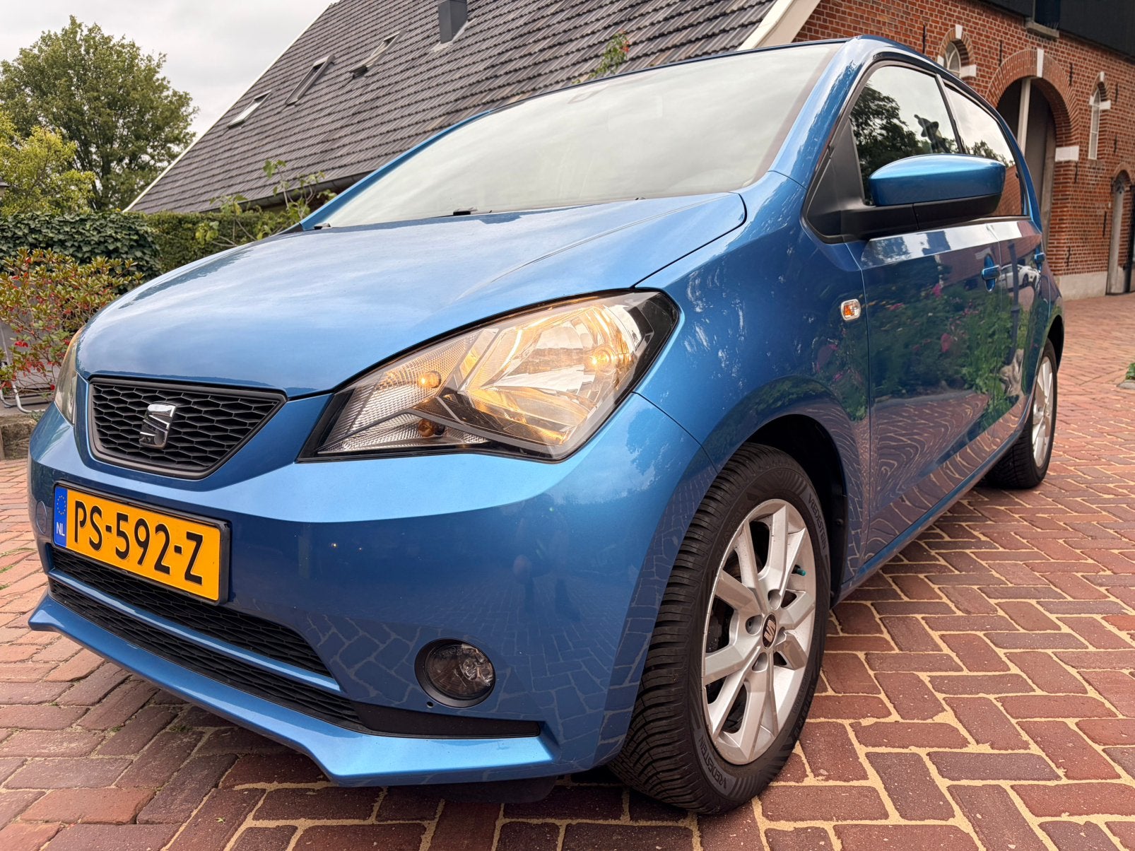 Seat Mii 1.0 MPI 60pk Ecomotive 5D 2017 Blauw, Auto's, Voorwielaandrijving, Mii, Origineel Nederlands, 24 km/l