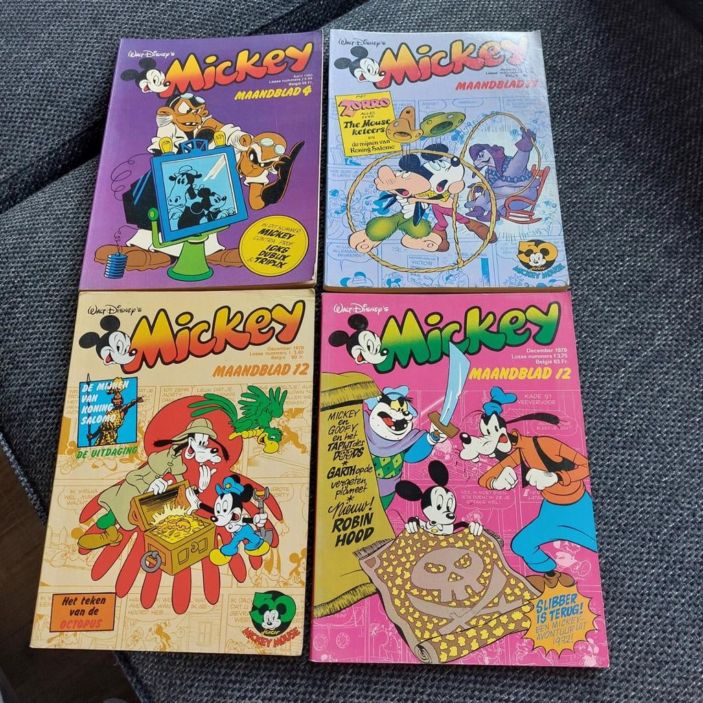 Mickey Maandblad - 4 stripboekjes, Boeken, Meerdere stripboeken, Ophalen of Verzenden, Gelezen, Walt Disney