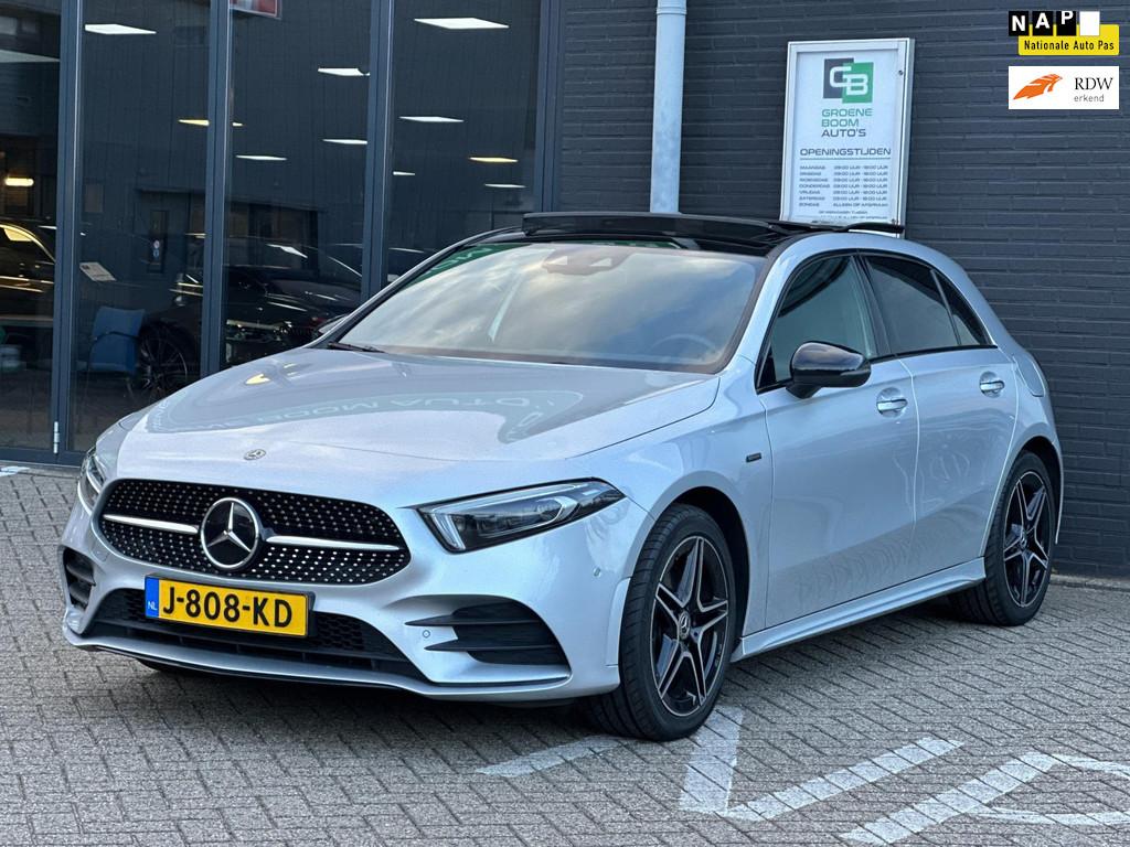 Mercedes-Benz A-klasse 250 e Business Solution AMG Limited/S, Gebruikt, Euro 6, 4 cilinders, 15 kWh