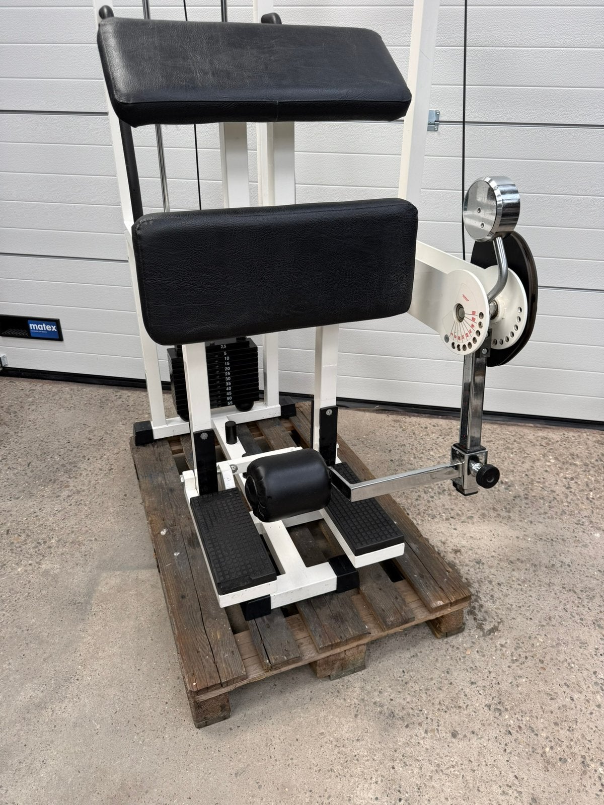 Technogym Standing leg curl/ beinbeuger stehend/ leg curl, Ophalen of Verzenden, Zo goed als nieuw, X, X