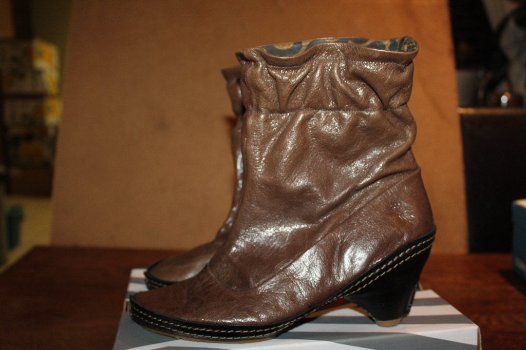 Fly London vlot leren enkellaarsjes mt 36 SUPERKOOPJE, Kleding | Dames, Bruin, ., Lage of Enkellaarzen, Nieuw