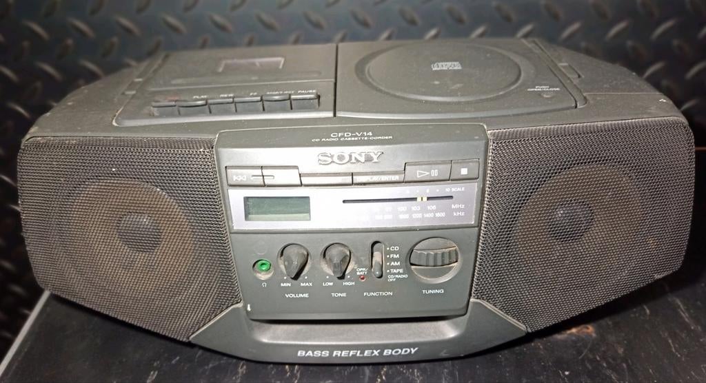 Sony draagbare radio cassette cd speler, werkt 100%, Ophalen of Verzenden, Sony