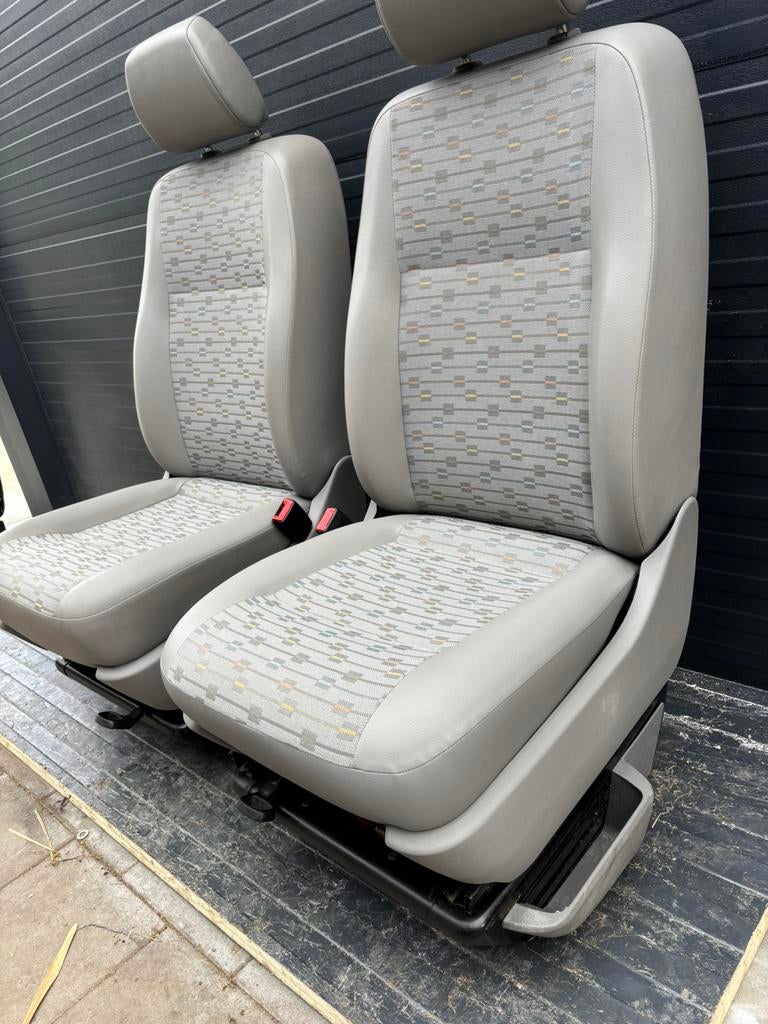 stoelen volkswagen transporter t5 t6 place, Auto-onderdelen, Interieur en Bekleding, Tymtop5@gmail.com, 3161ek, Volkswagen, Tymtop
