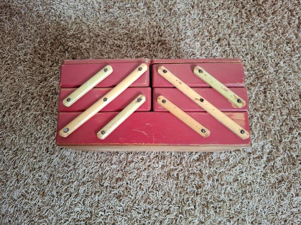 Oude Naaibox uitklapbaar, Antiek en Kunst, Curiosa en Brocante, Ophalen of Verzenden