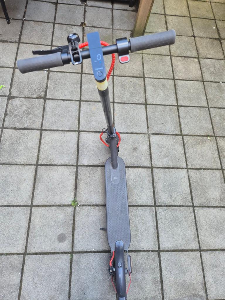 Elektrische step MI PRO 2 - 25 km/u, Fietsen en Brommers, Steps, Ophalen of Verzenden