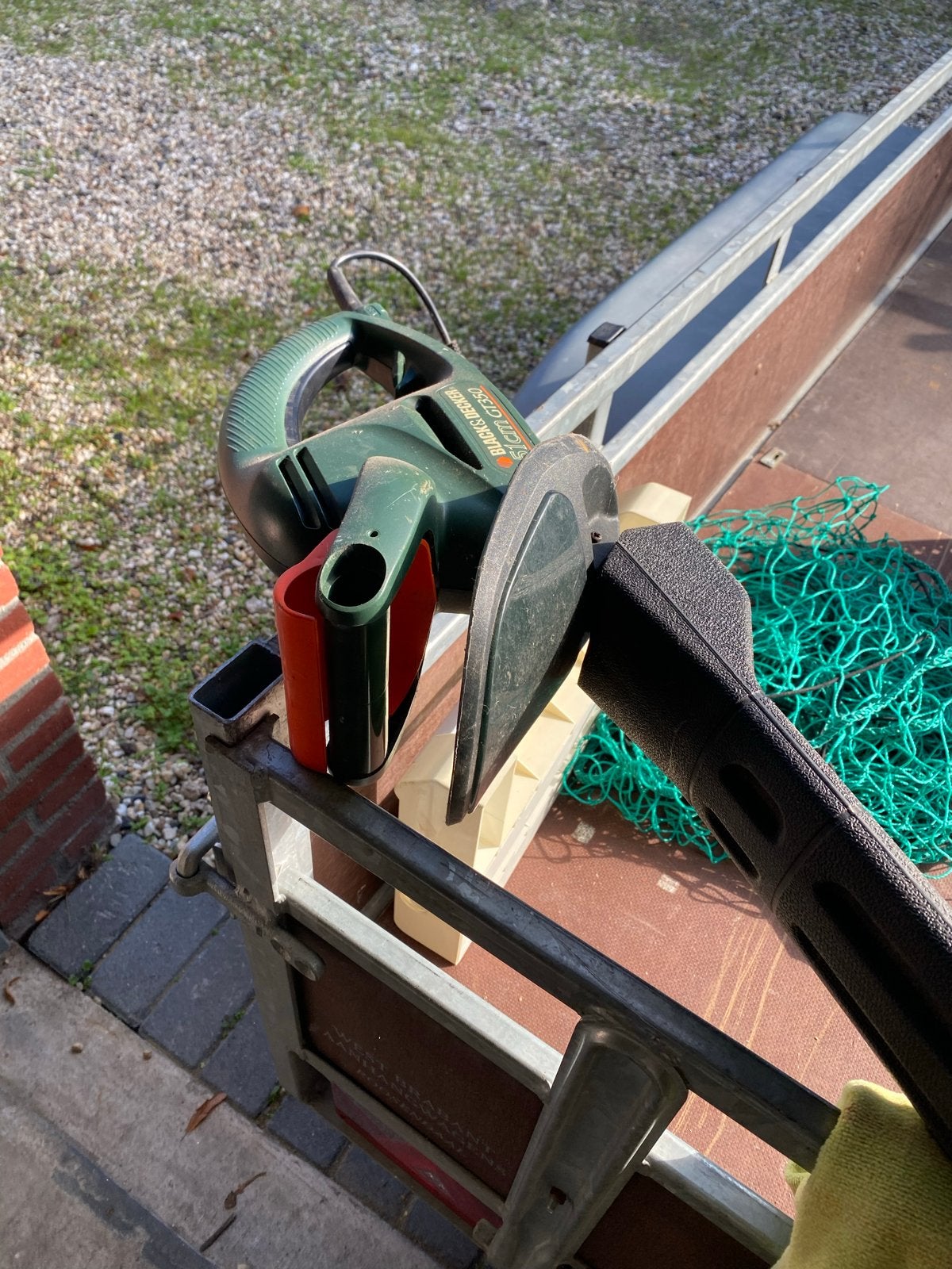 Black & Decker GT350 Heggenschaar 51cm, Ophalen of Verzenden, Gebruikt, Elektrisch