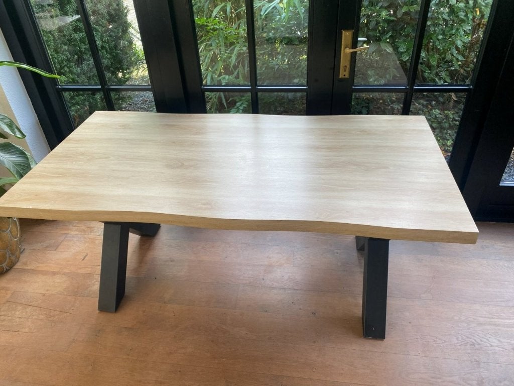 Eikenlook Boomstam tafel 180x90x5cm dik zwart stalen X-poten, Gebruikt, 200 cm of meer, Vijf personen of meer, Modern