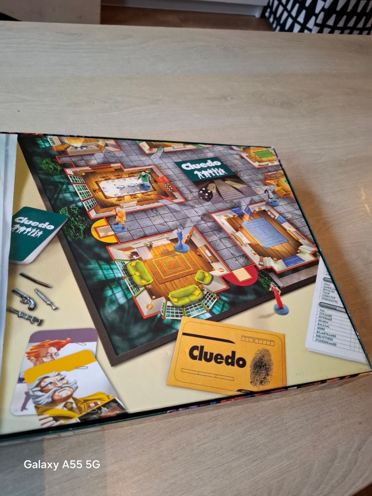Cluedo Bordspel - Het Klassieke Moordmysterie, Hobby en Vrije tijd, Gezelschapsspellen | Bordspellen, Parker, Vijf spelers of meer