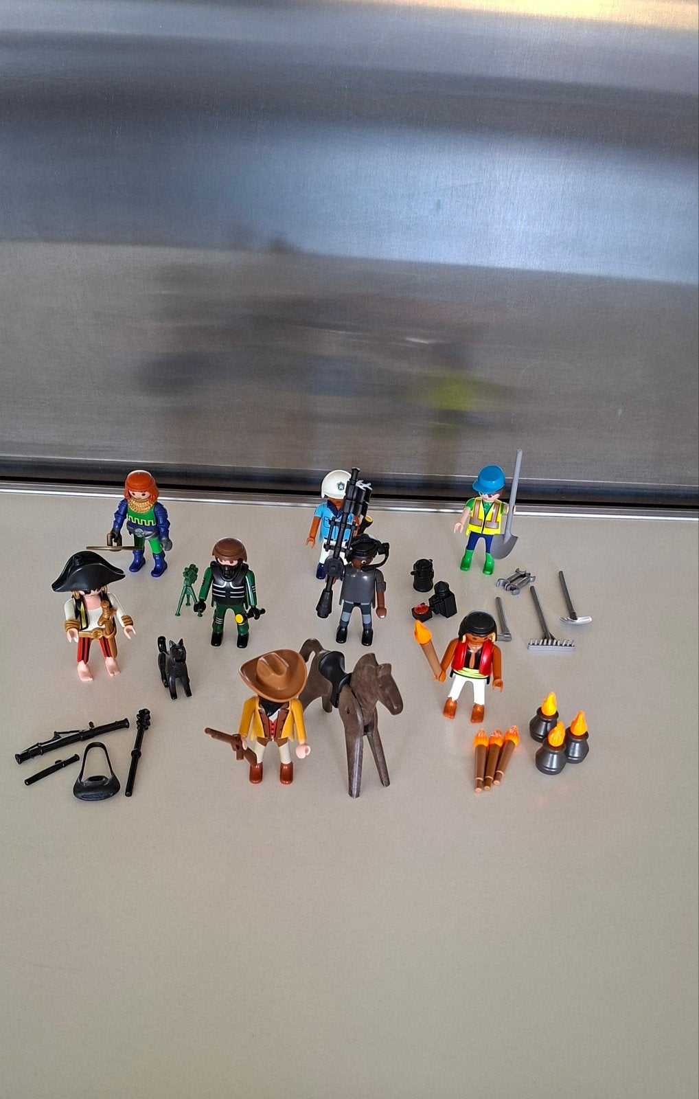 Vintage Playmobil figuren met diverse accessoires, Losse onderdelen, Ophalen of Verzenden, Zo goed als nieuw, Figuren