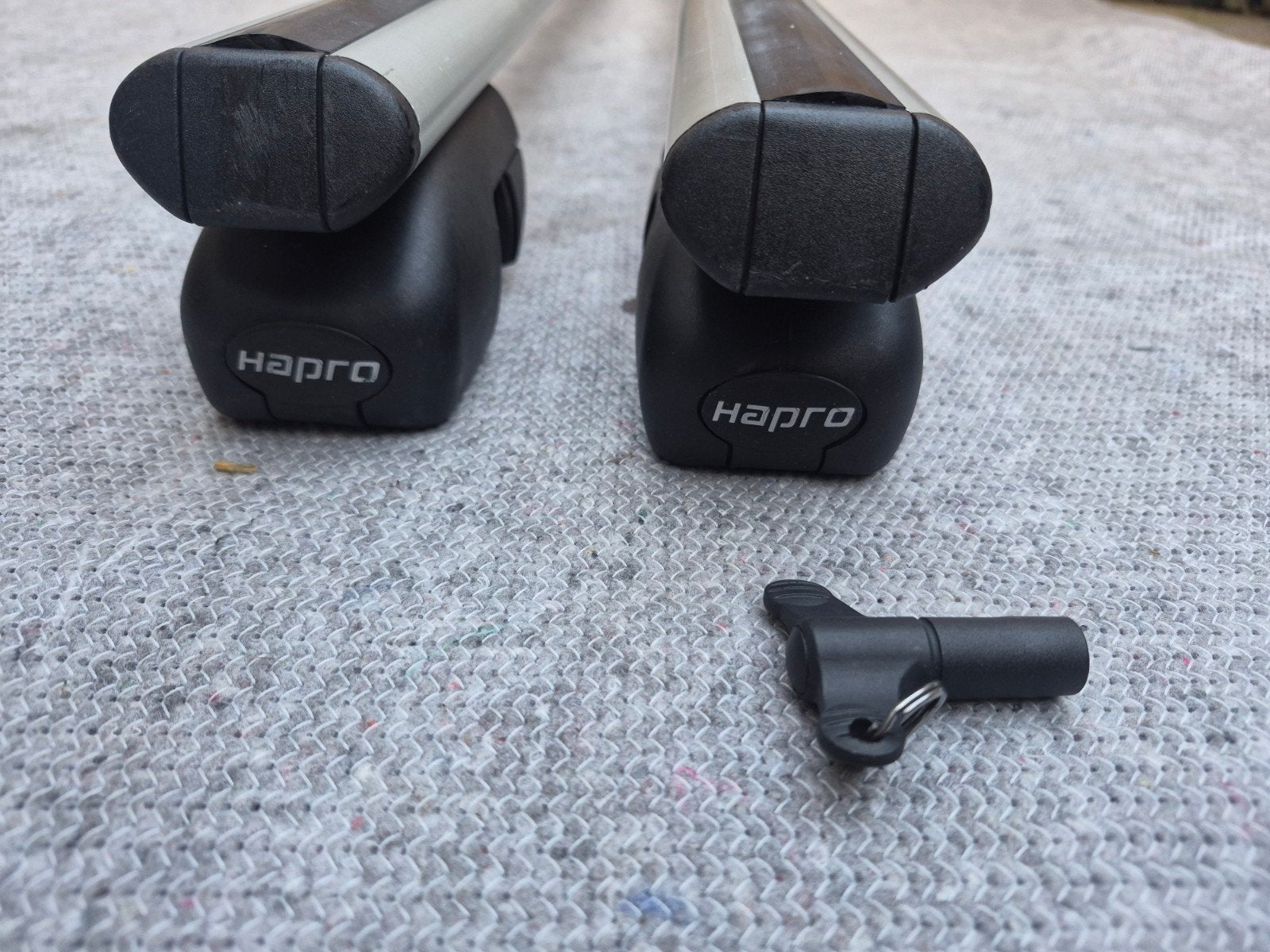 Hapro Signo 122 ALU dakdragers Volvo V50 V70 opendakrail, Auto diversen, Dakdragers, Ophalen of Verzenden, Gebruikt