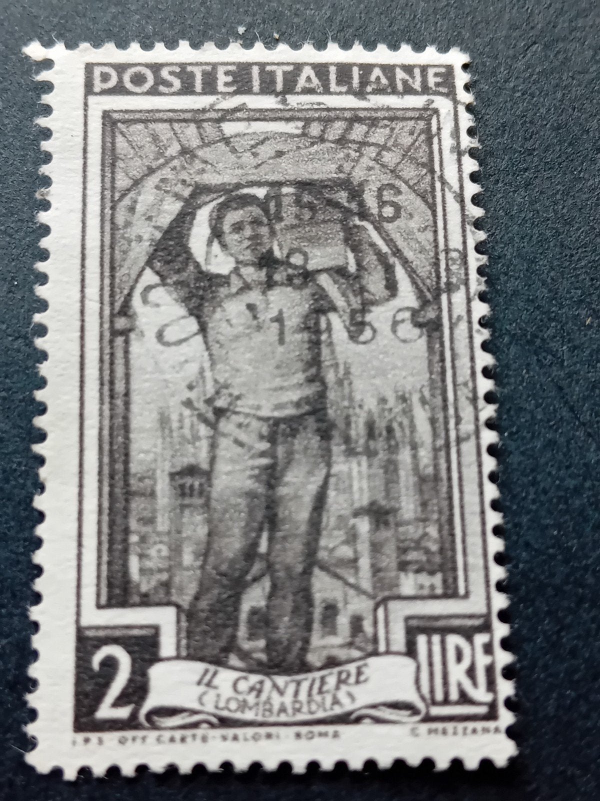 Italia 1946, 2 Lire 'Il Cantiere (Lombardia)' postzegel, Ophalen of Verzenden