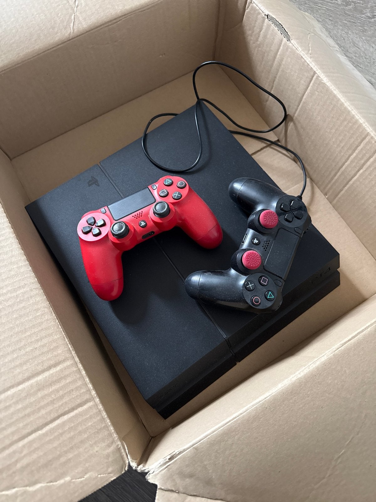 PlayStation 4 met 2 controllers, Gebruikt, Met 2 controllers, Ophalen of Verzenden, 1 TB