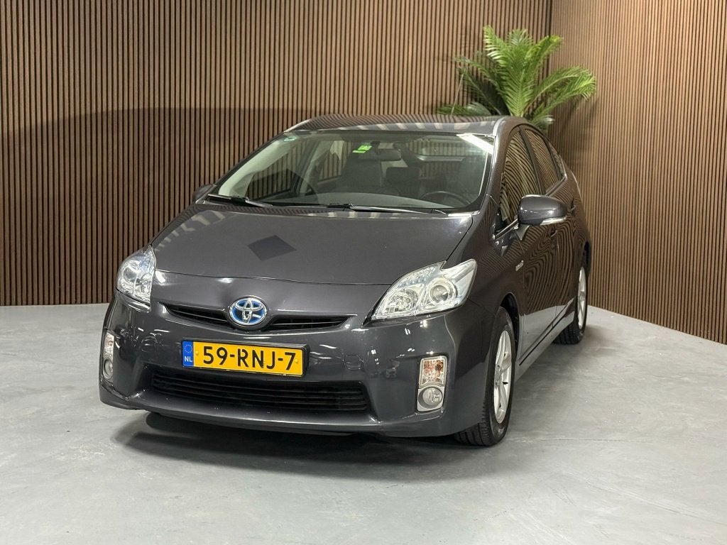 Toyota Prius 1.8 Aspiration (bj 2011, automaat), Auto's, Toyota, Gebruikt, 4 cilinders, Bedrijf, Prius