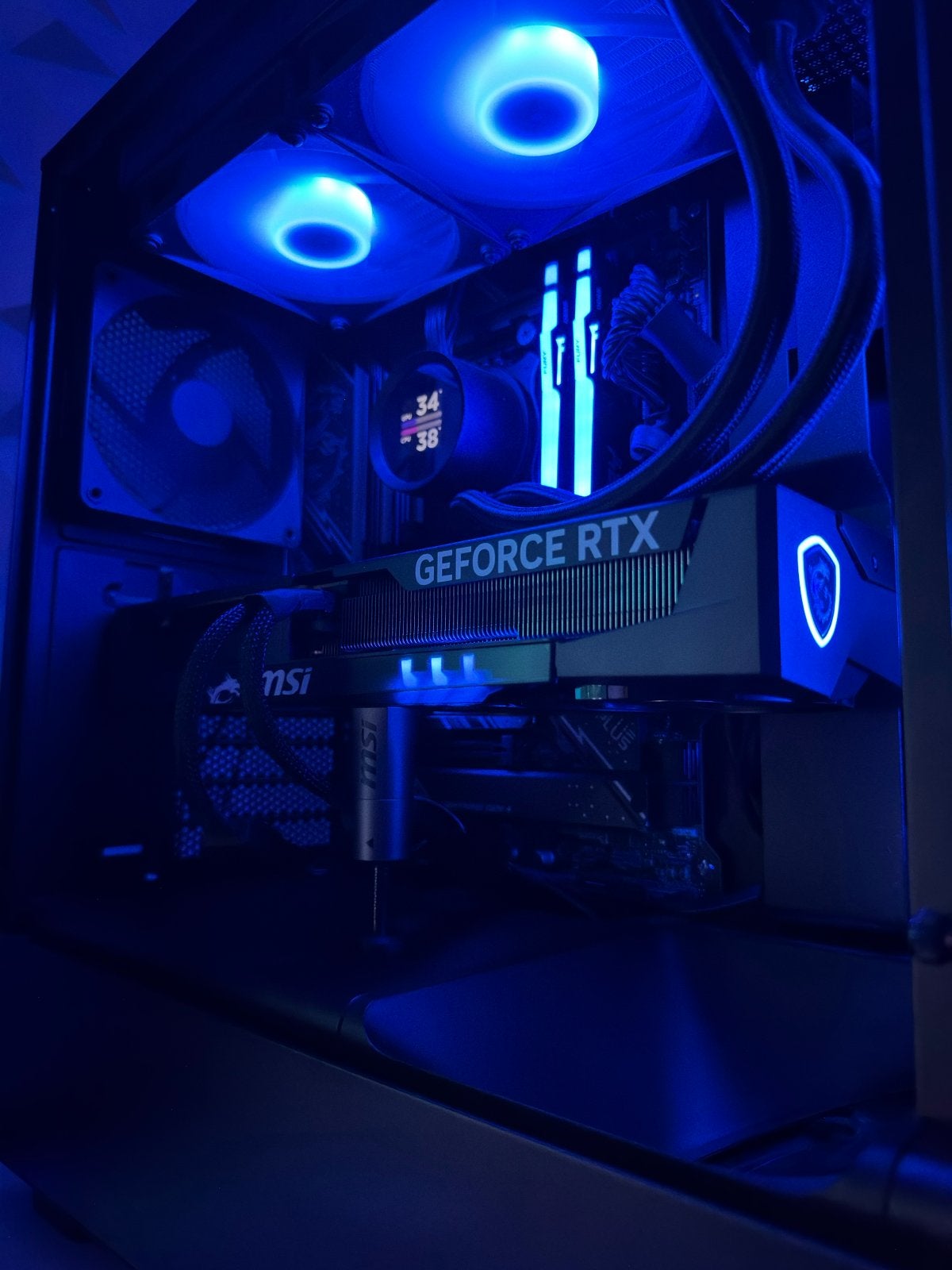 Gaming PC – RTX 5070 + i7-14700K – 32GB DDR5 – 3TB opslag, Computers en Software, Ophalen, 32 GB, Zo goed als nieuw, Gaming