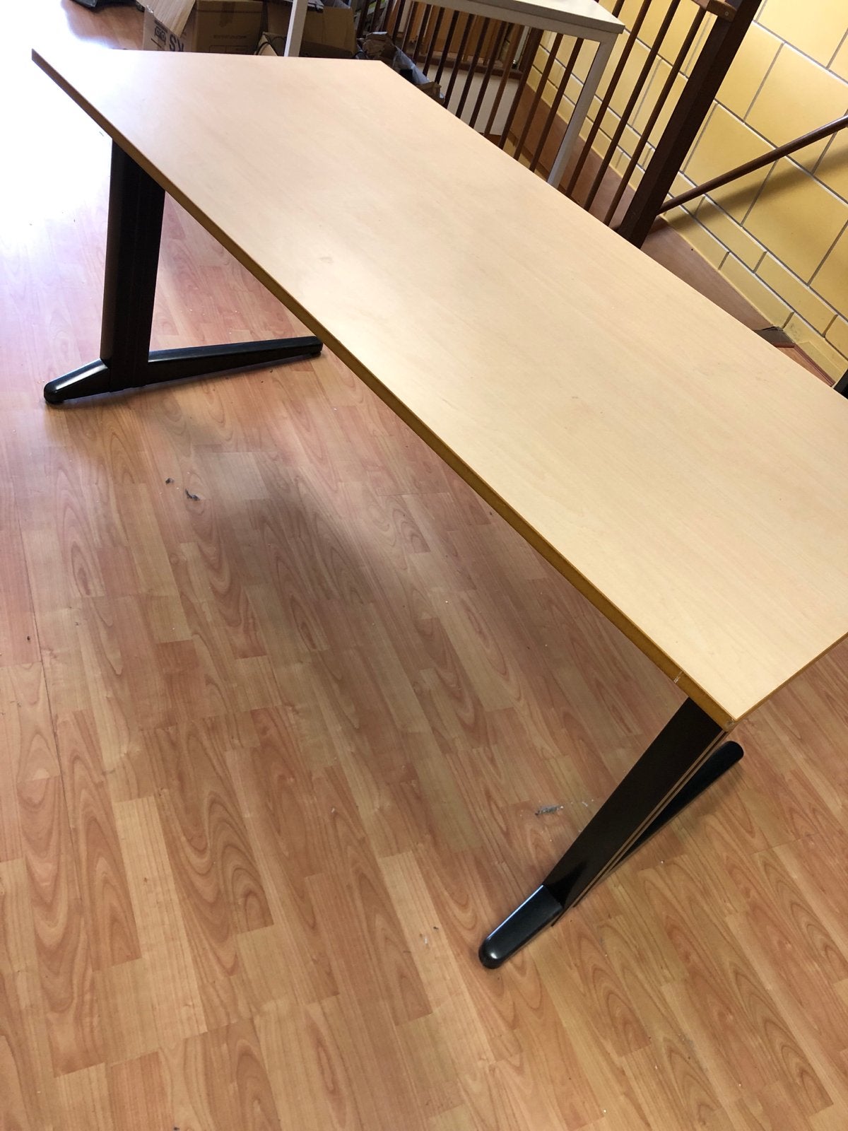 2x Ahrend bureaus 160x80x74 cm - Gebruikt, Huis en Inrichting, Bureaus, Ophalen, Gebruikt, Ahrend