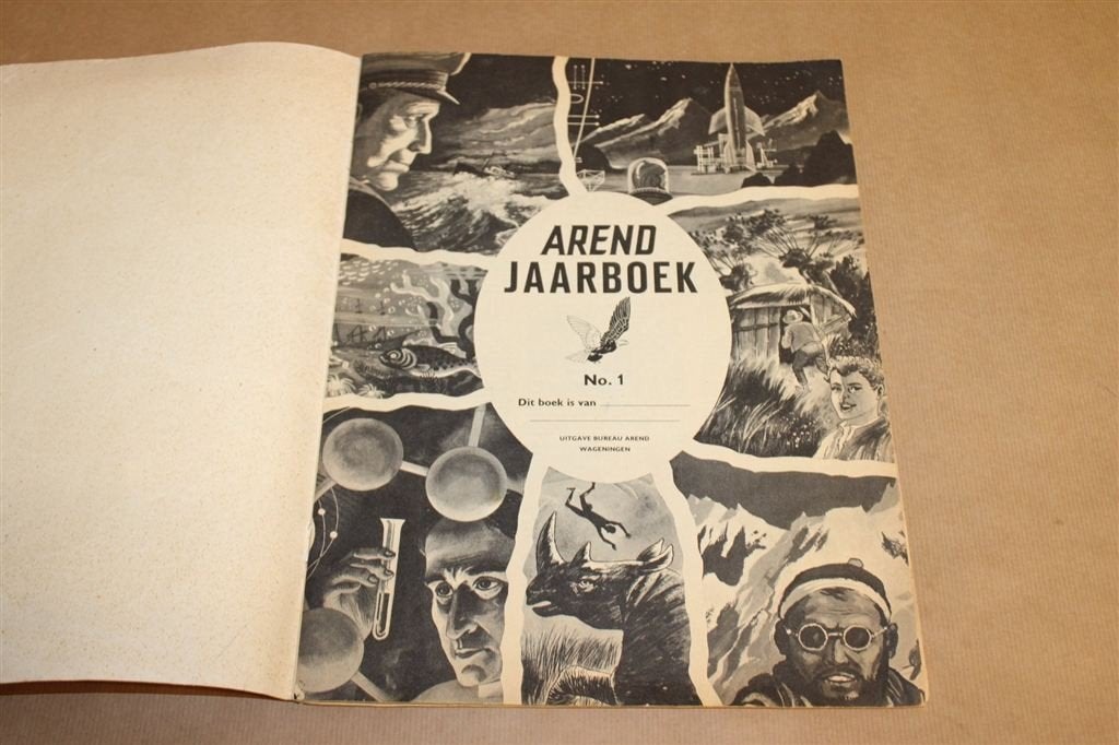 Arend Jaarboek No 1 — Vintage Jeugdblad met Strips 1956, Eén stripboek, Ophalen of Verzenden, Gelezen