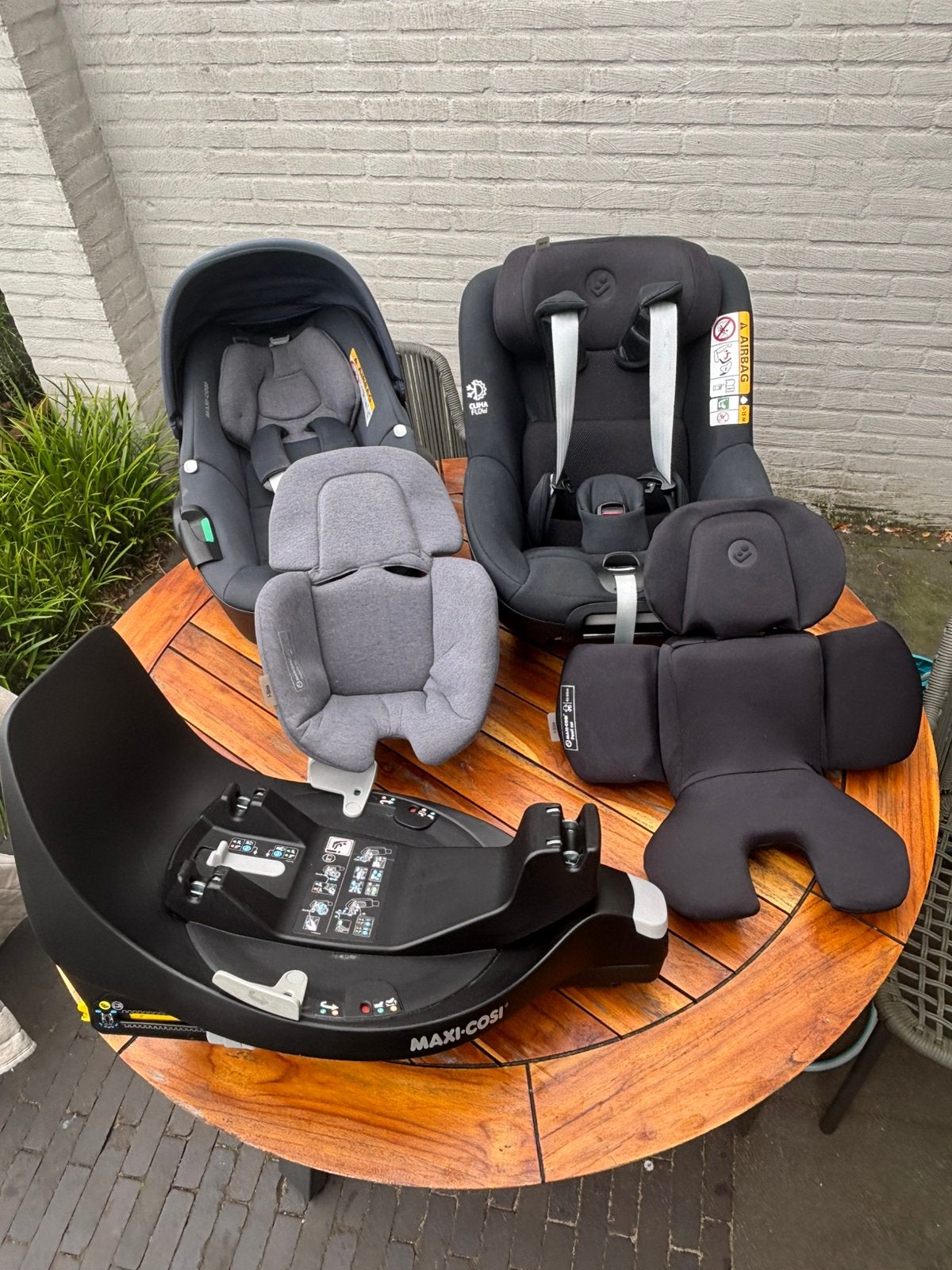 Maxi Cosi autostoel complete set, Ophalen, Autogordel, 9 t/m 18 kg, Zo goed als nieuw