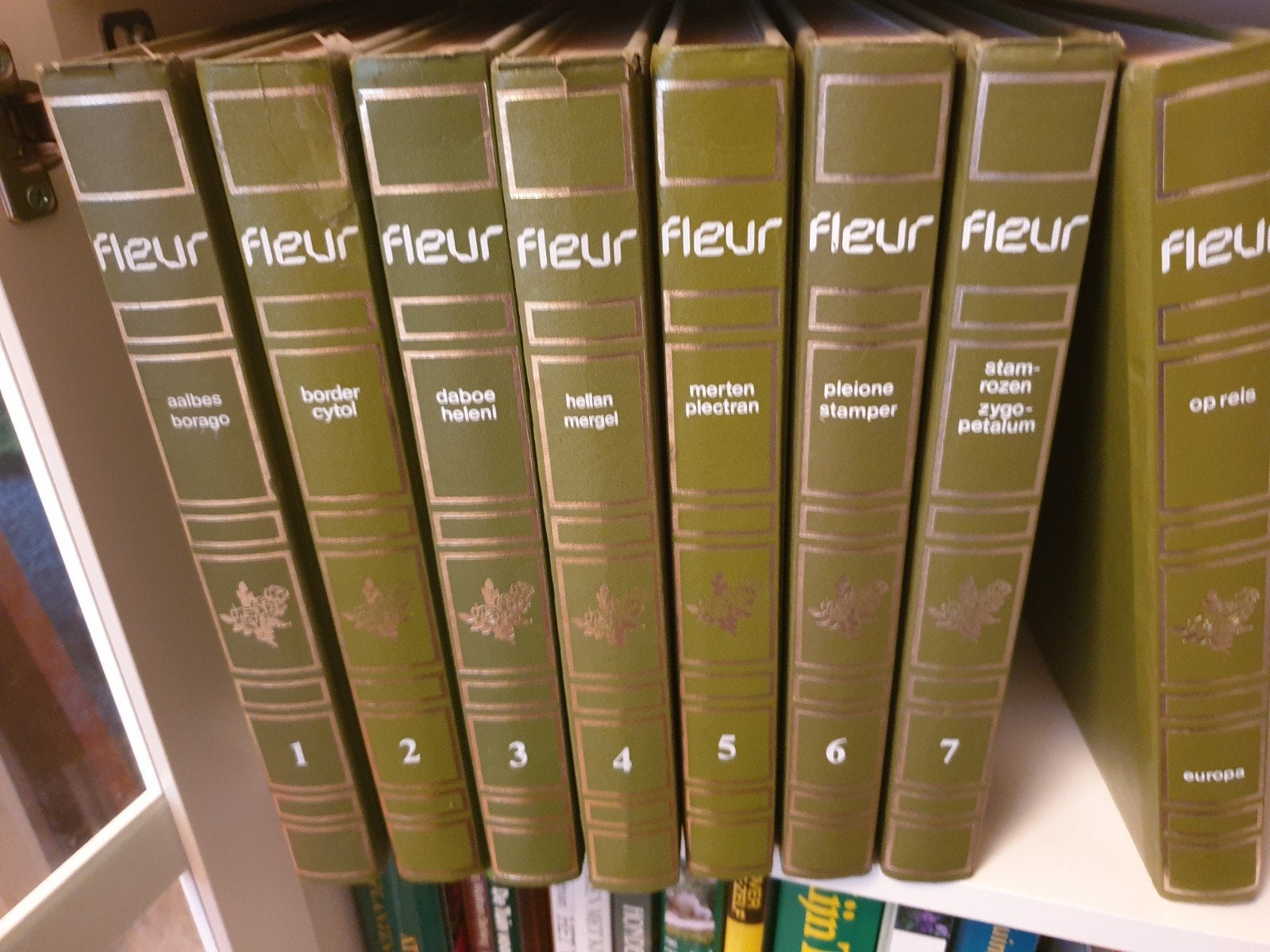 Fleur encyclopedie - Complete set van 7 delen, Ophalen of Verzenden, Zo goed als nieuw, Onbekend, Nederland