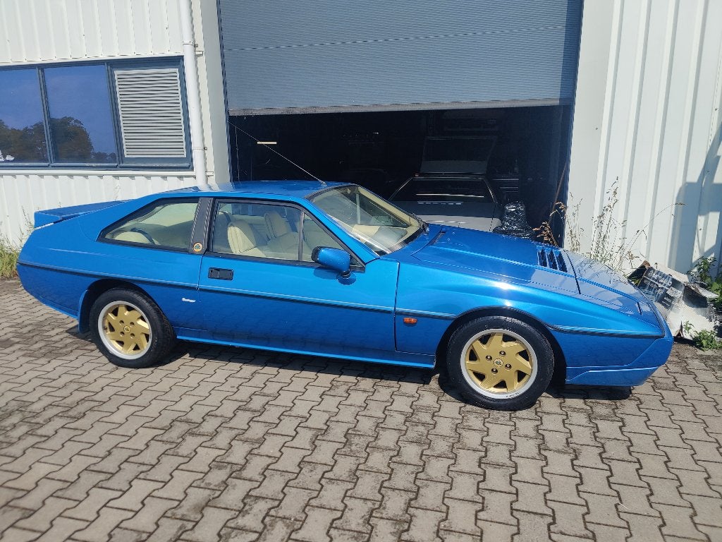 Lotus Excel ( zeldzamr dan een porsche 944 / 914 of Esprit ), Auto's, Automaat, Achterwielaandrijving, Blauw, Leder
