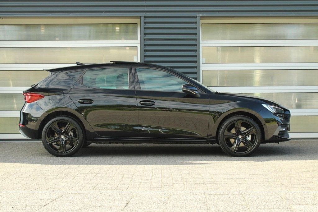 SEAT Leon 1.5 TSI 204pk e-Hybrid FR Business | Technology Pa, Auto's, Seat, 12 maanden, 1498 cc, 4 cilinders, Plug-in hybride