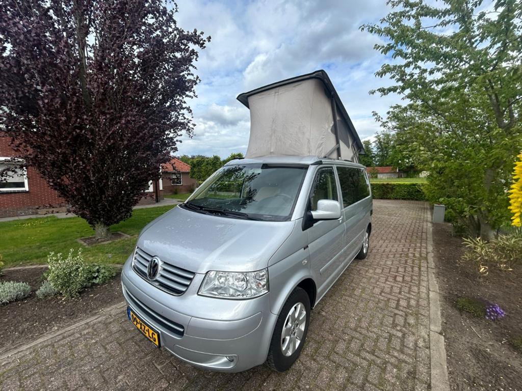 VW t5 california met standkachel elek dak airco mooie staat, Caravans en Kamperen, Koelkast, Volkswagen, Luifel, Particulier