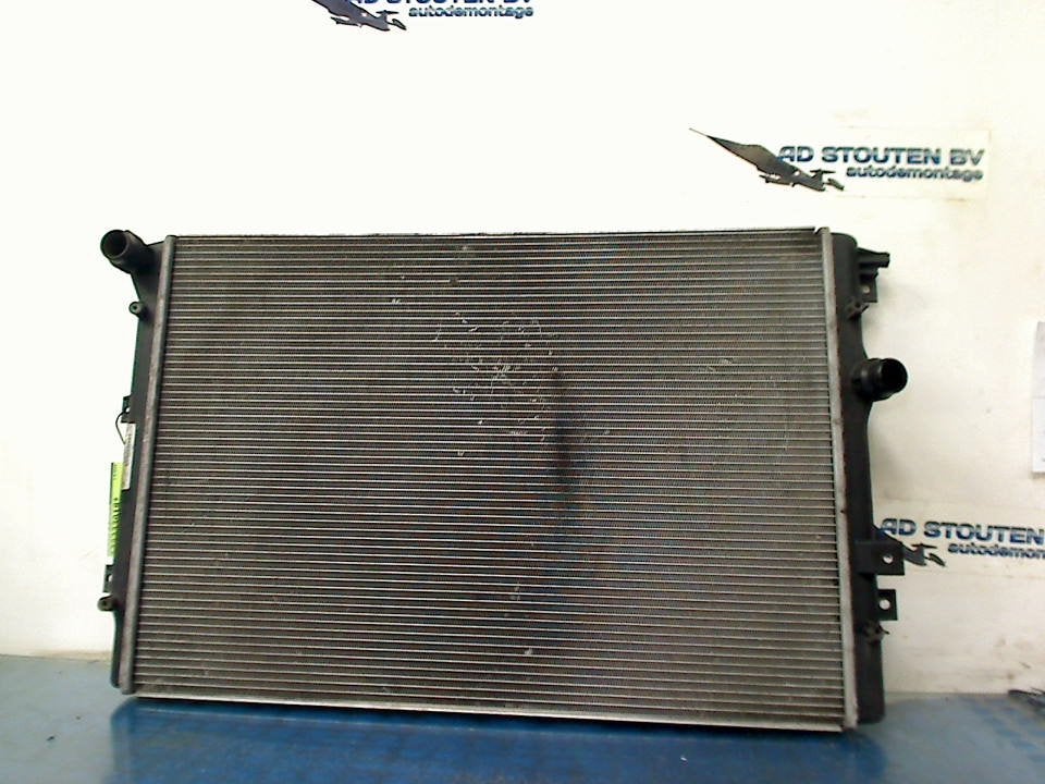 Radiateur Volkswagen Tiguan (5N1/2) 2008 5N0121253F, Gebruikt, Volkswagen, Volkswagen AG, Kundenbetreuung@volkswagen.de
