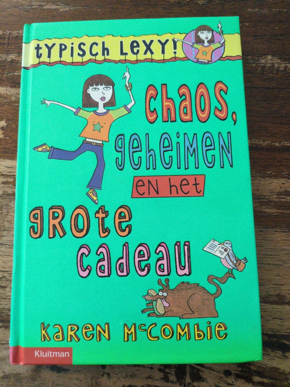 Typisch Lexy! Chaos, geheimen en het grote cadeau, Boeken, Ophalen of Verzenden, Nieuw, Karen mccombie, Fictie