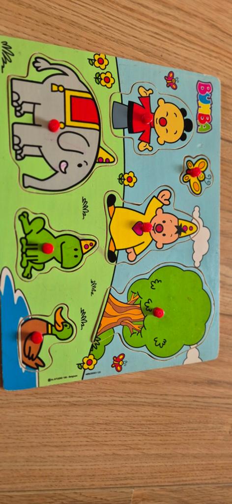 Houten inlegpuzzel van Bumba met noppen, Ophalen of Verzenden, Minder dan 10 stukjes, 6 maanden tot 2 jaar