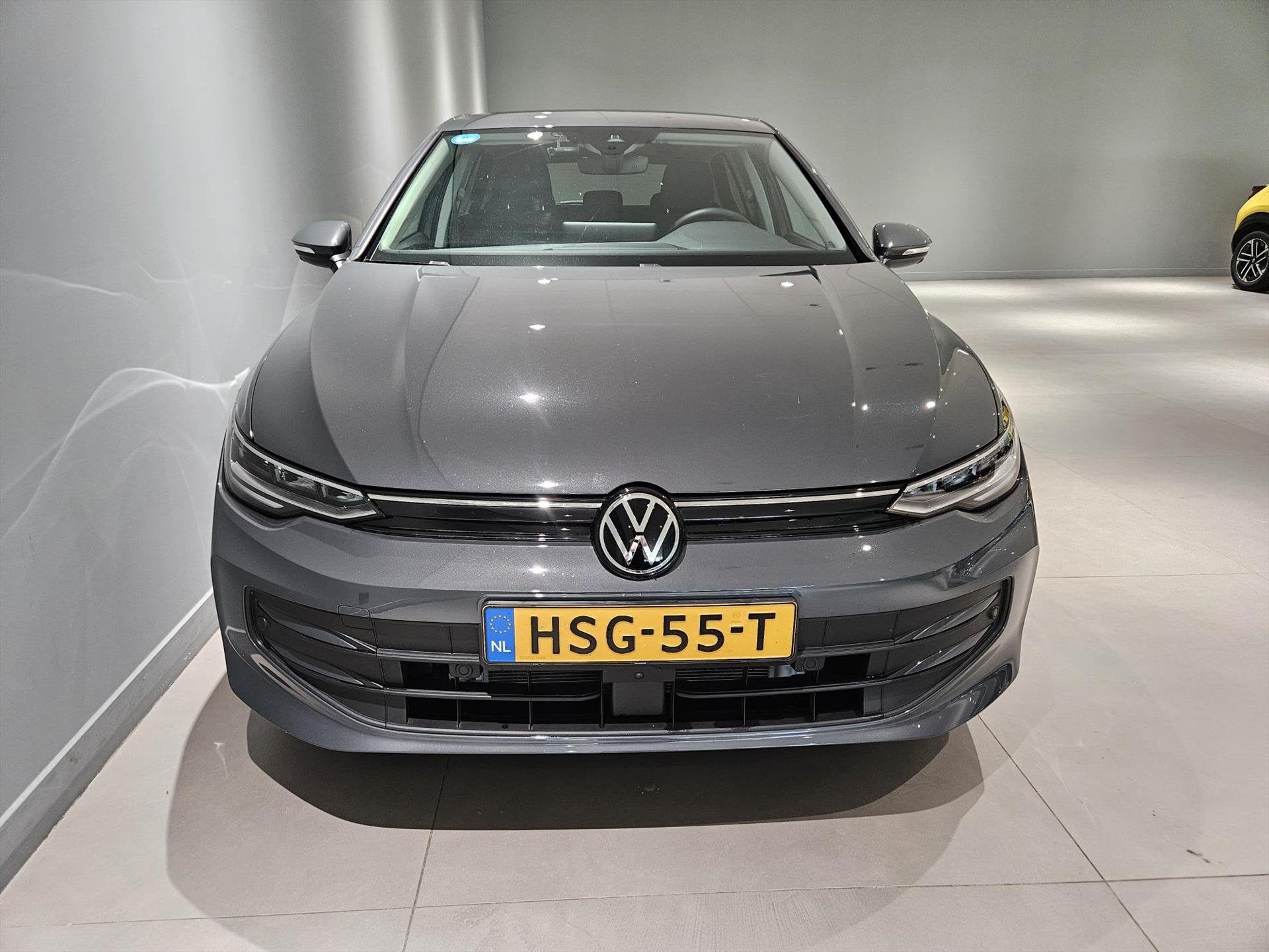 VOLKSWAGEN Golf 1.5 eHybrid PHEV 204pk DSG-6 Life Edition, 12 maanden, Stof, 4 cilinders, 1700 kg