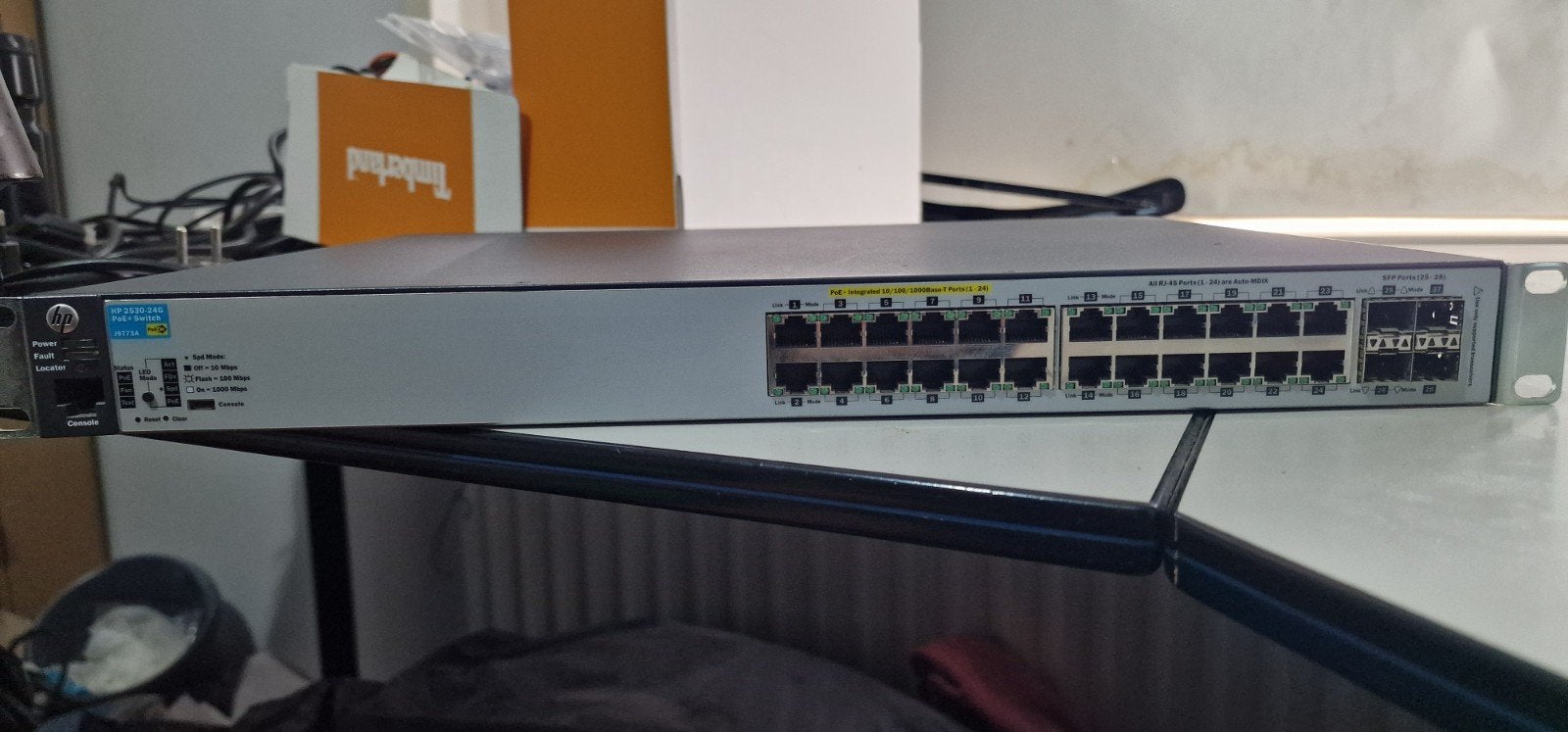 HP J9773a (Managed PoE switch), Computers en Software, Ophalen of Verzenden, Zo goed als nieuw