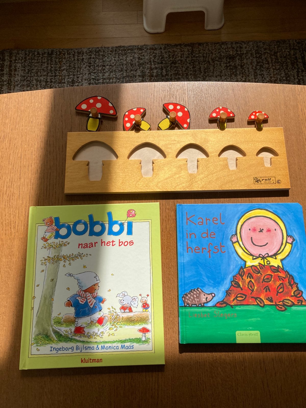 Karel in de herfst / Bobbi naar het bos / paddenstoel puzzel, Ophalen of Verzenden, Zo goed als nieuw