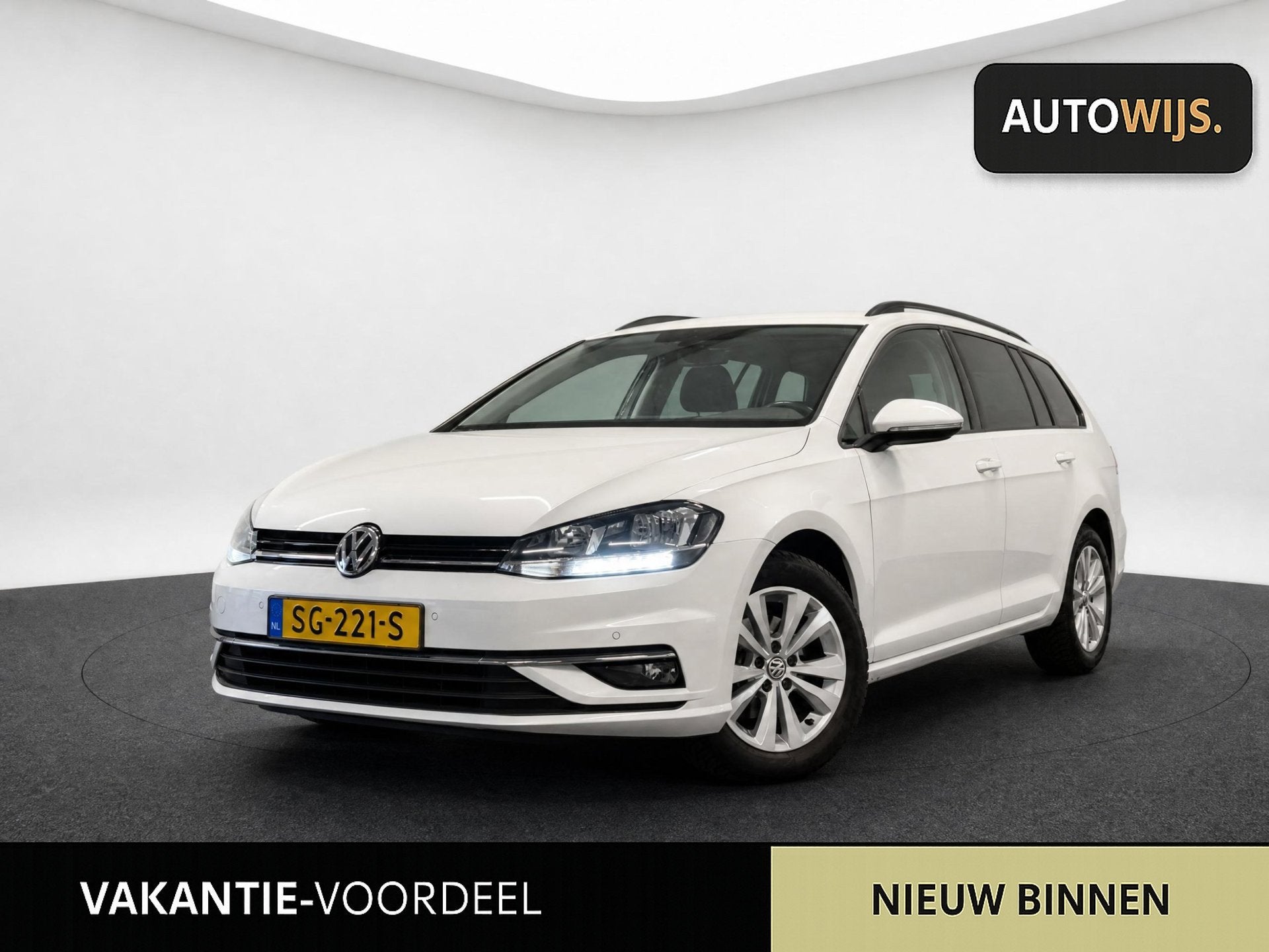 Volkswagen Golf Variant 1.0 TSI Comfortline|AUT|NAVI|110PK|T, Auto's, Stof, Gebruikt, Wit, Origineel Nederlands