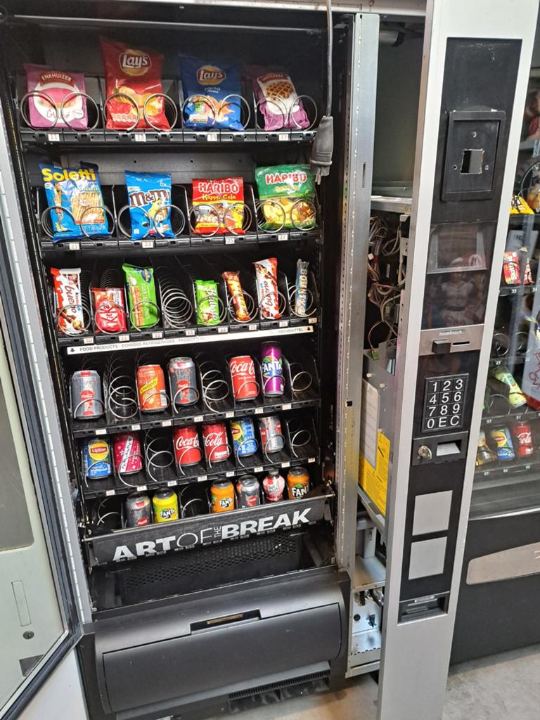 Combi automaat Necta Samba Gekoeld, Ophalen