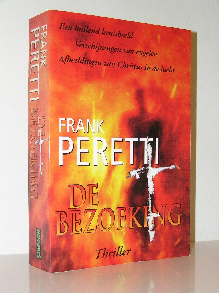 Frank Peretti - De bezoeking (christelijke roman), Boeken, Ophalen of Verzenden, Zo goed als nieuw