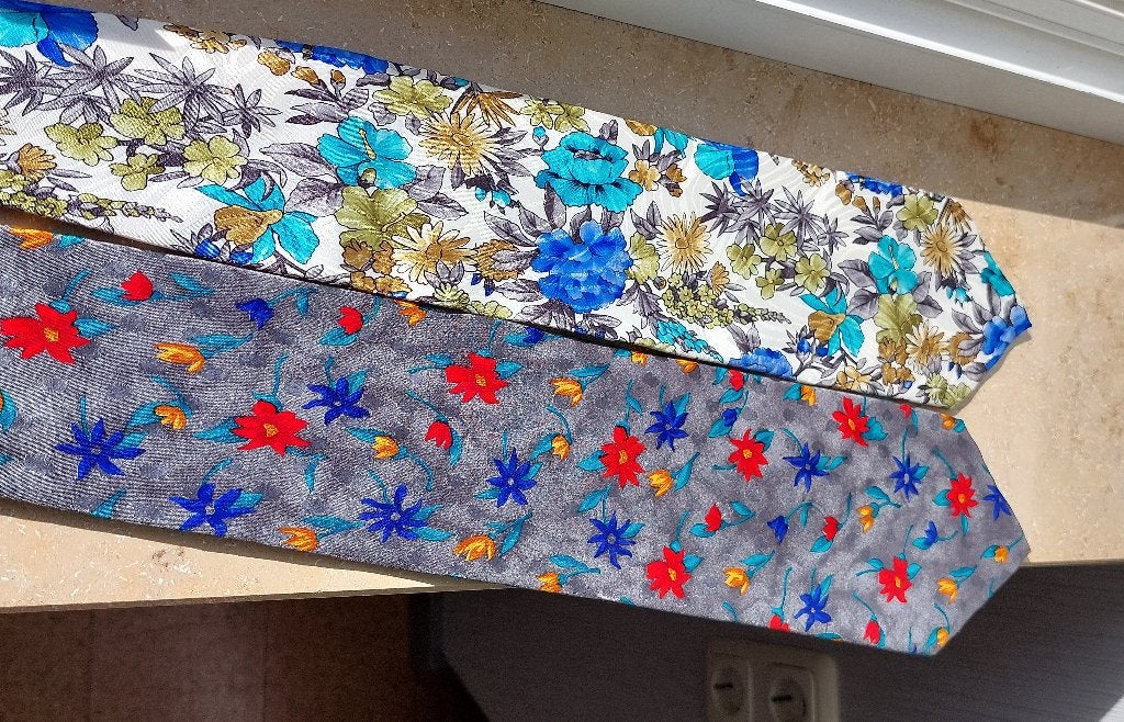 Designer stropdassen, 100% zijde, Ophalen of Verzenden, Zo goed als nieuw, Overige kleuren, Met patroon