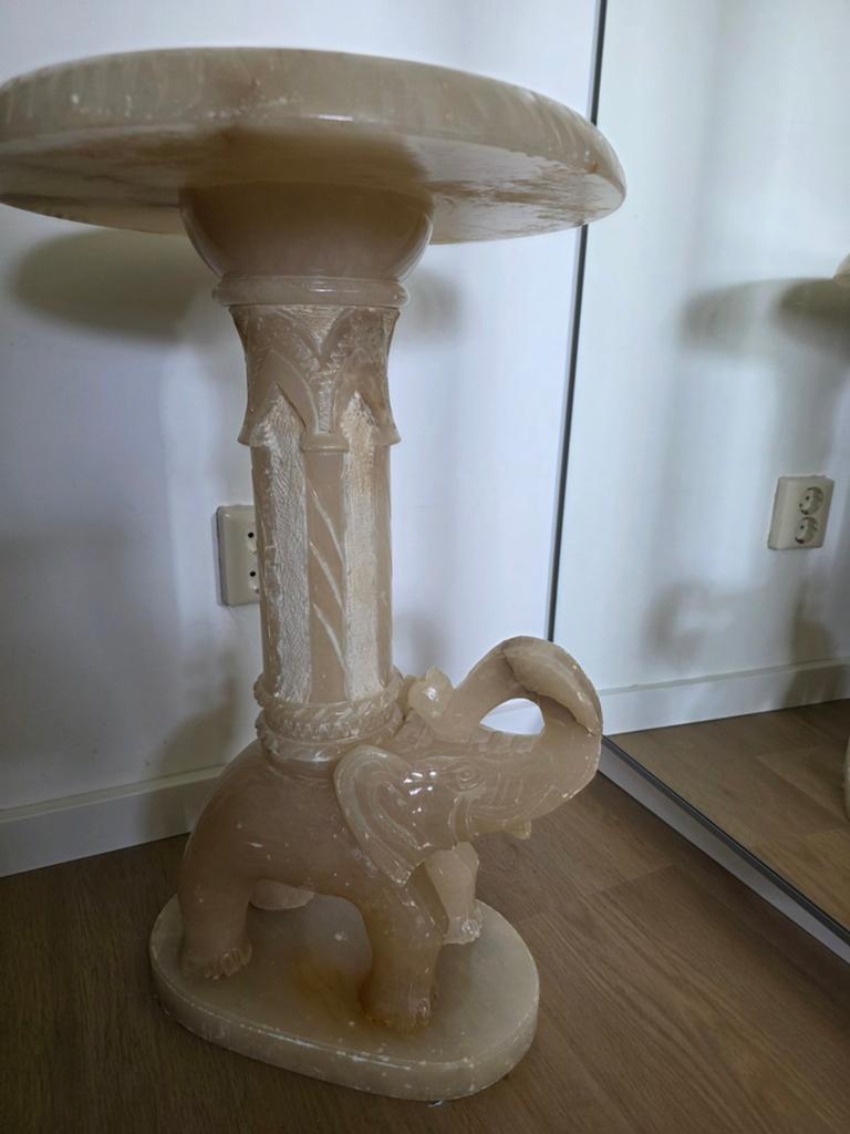 Olifant Steen Bijzettafel/Plantentafel, Antiek en Kunst, Ophalen of Verzenden