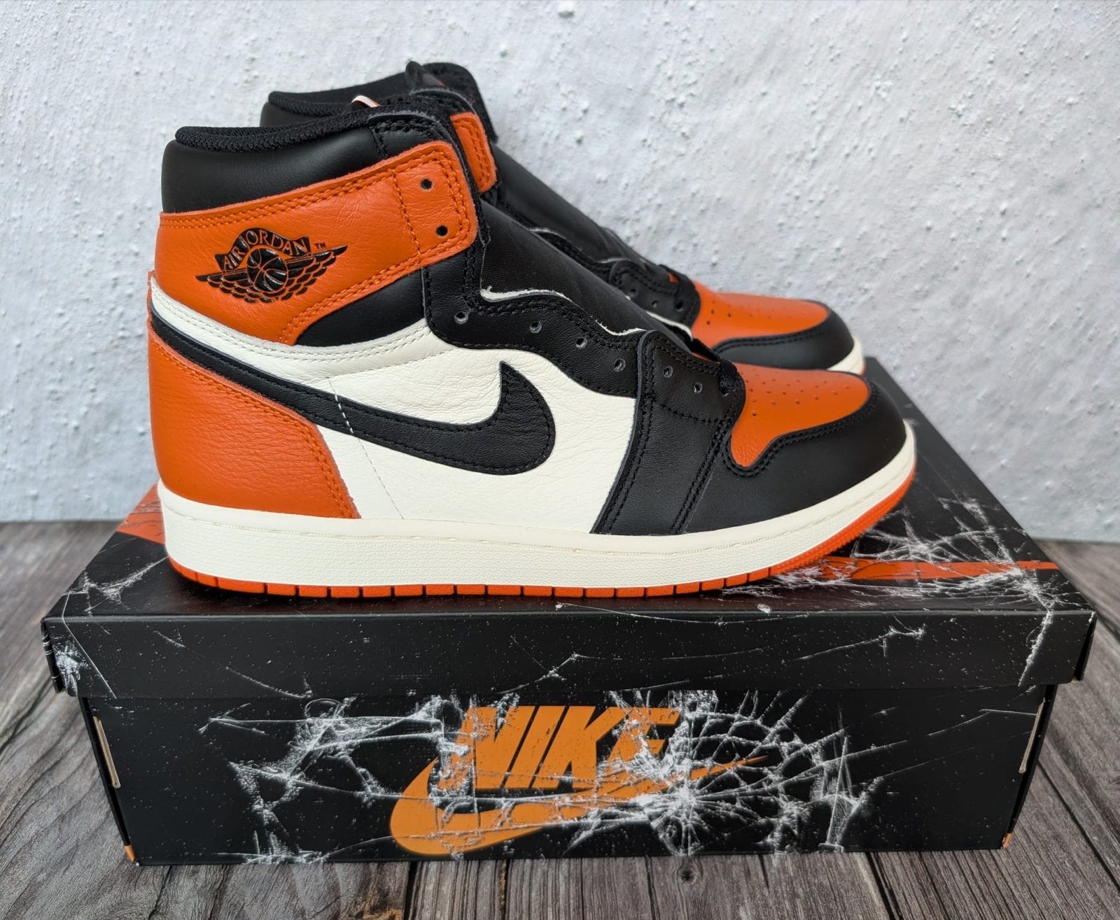 Nike Air Jordan 1 Retro High OG Shattered Backboard 3.0, Ophalen of Verzenden, Zo goed als nieuw, Zwart, Sneakers of Gympen