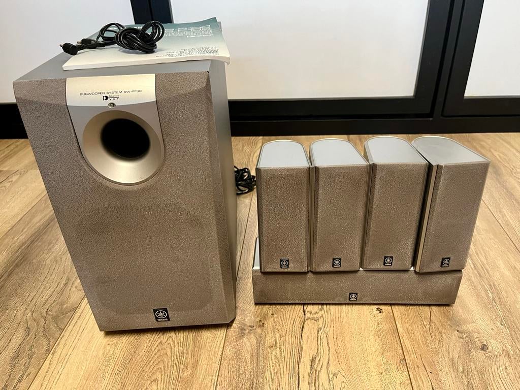 Yamaha Surround Speaker Set met Subwoofer (SW-P130), Overige merken, Gebruikt, Verzenden, Complete surroundset