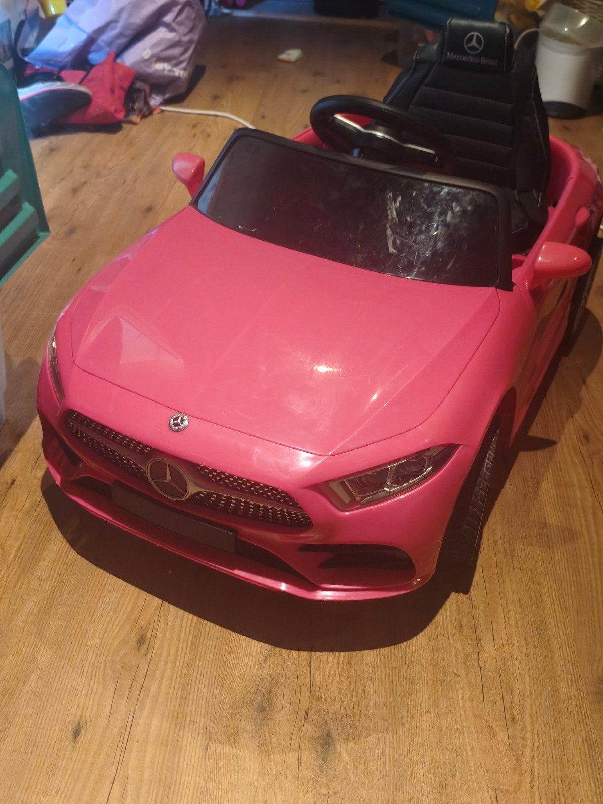 Roze Mercedes-Benz kinderauto, Ophalen, Gebruikt, Loopvoertuig
