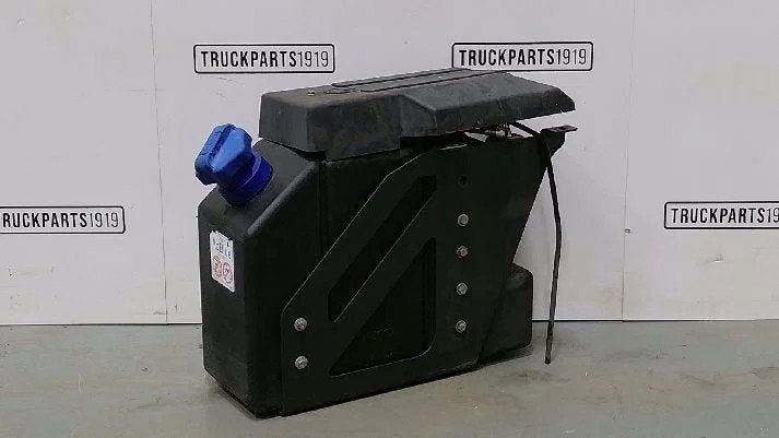 Iveco Exhaust System AdBlue tank Iveco, Ophalen, Gebruikt