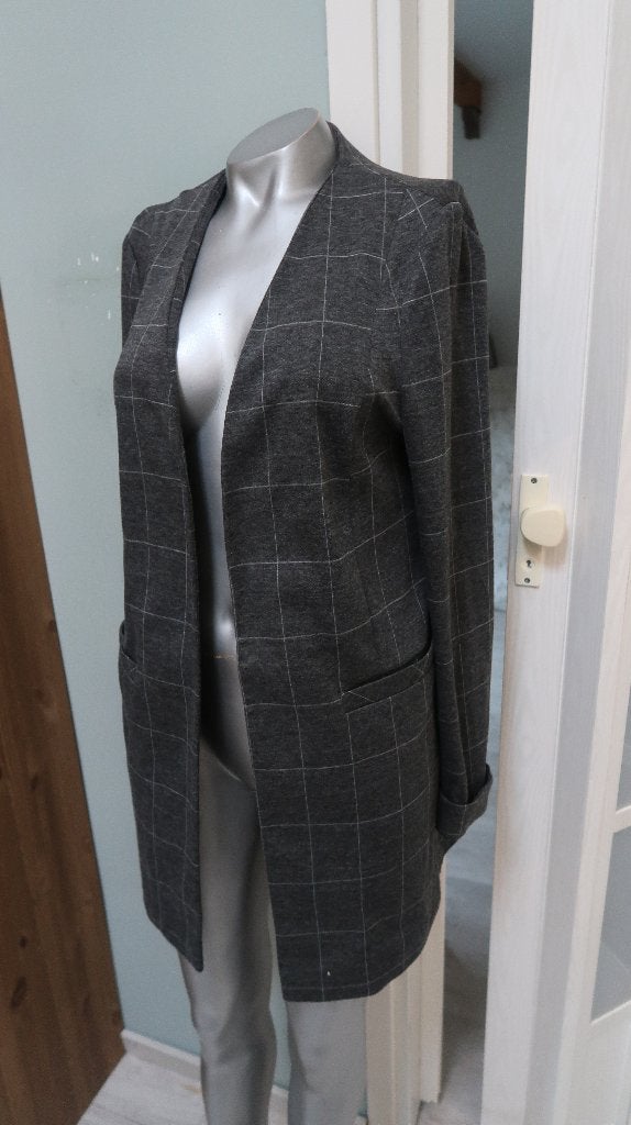Wallis prachtig open vest grijs zachte stof mt 40, Kleding | Dames, Maat 38/40 (M), Wallis, Ophalen of Verzenden, Zo goed als nieuw
